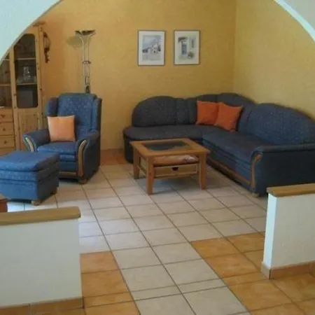 In Mit Garten Und Terrasse Apartman Schönwalde