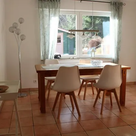 Apartment In Mit Garten Und Terrasse Schoenwald im Schwarzwald
